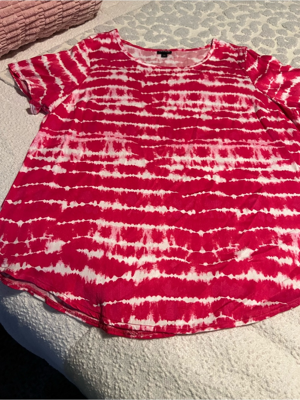 torrid Pink & White Tie-Dye Short Sleeve Tee